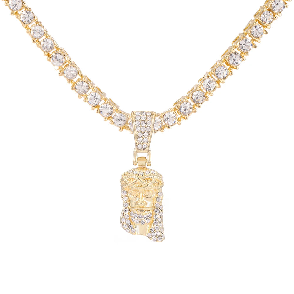 Crown of Luxury" studded necklace