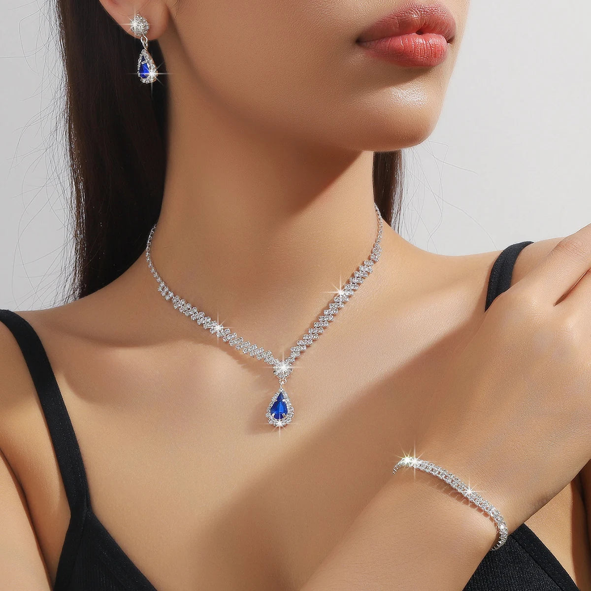 Women’s 4-Piece Jewelry Set